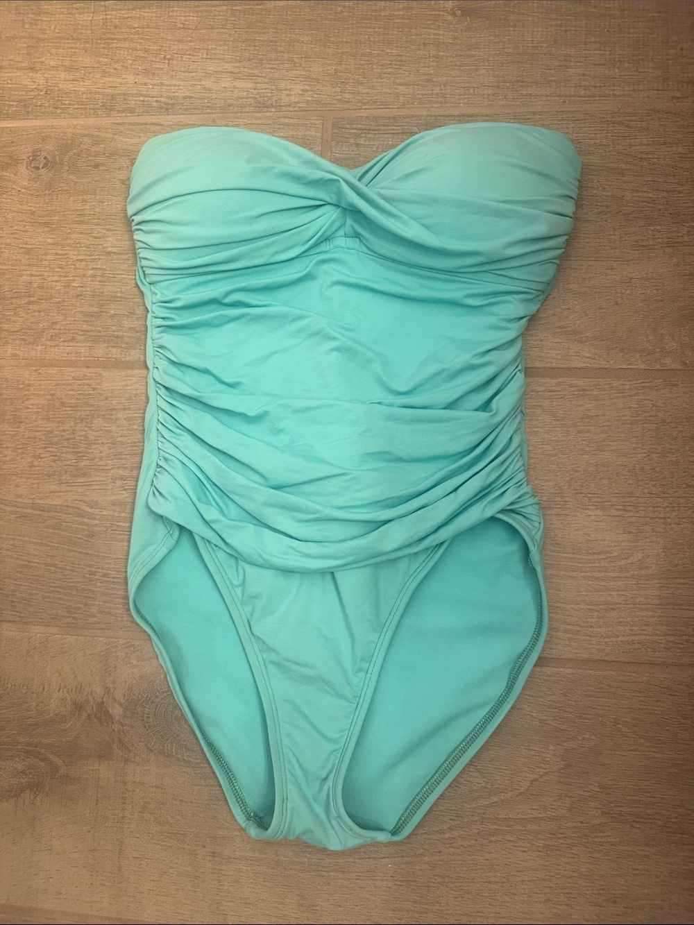 La Blanca Strapless Ruched One-Piece Swimsuit - Mint Green